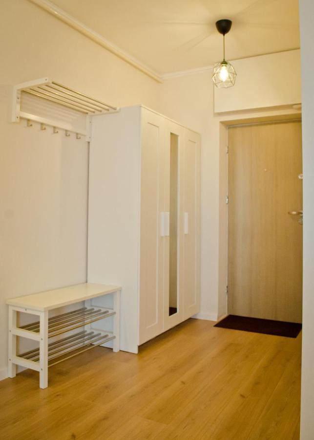 Amber Studio Oradea Apartamento Exterior foto
