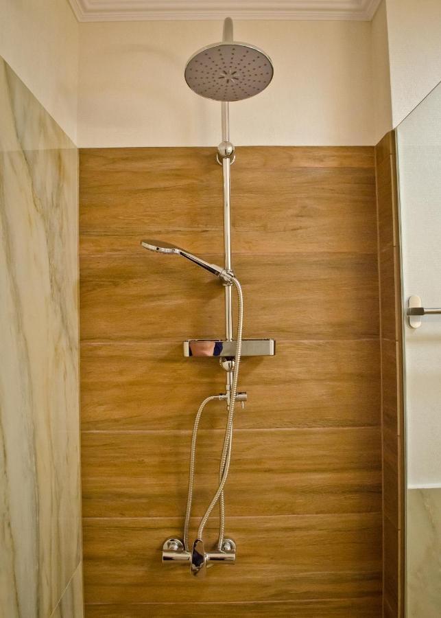 Amber Studio Oradea Apartamento Exterior foto